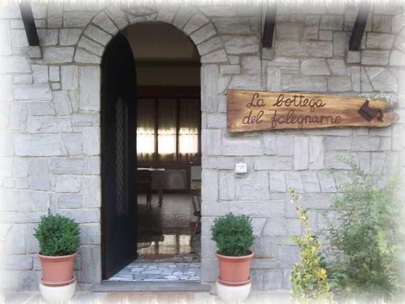 La Bottega Del Falegname Vanzaghello Bagian luar foto